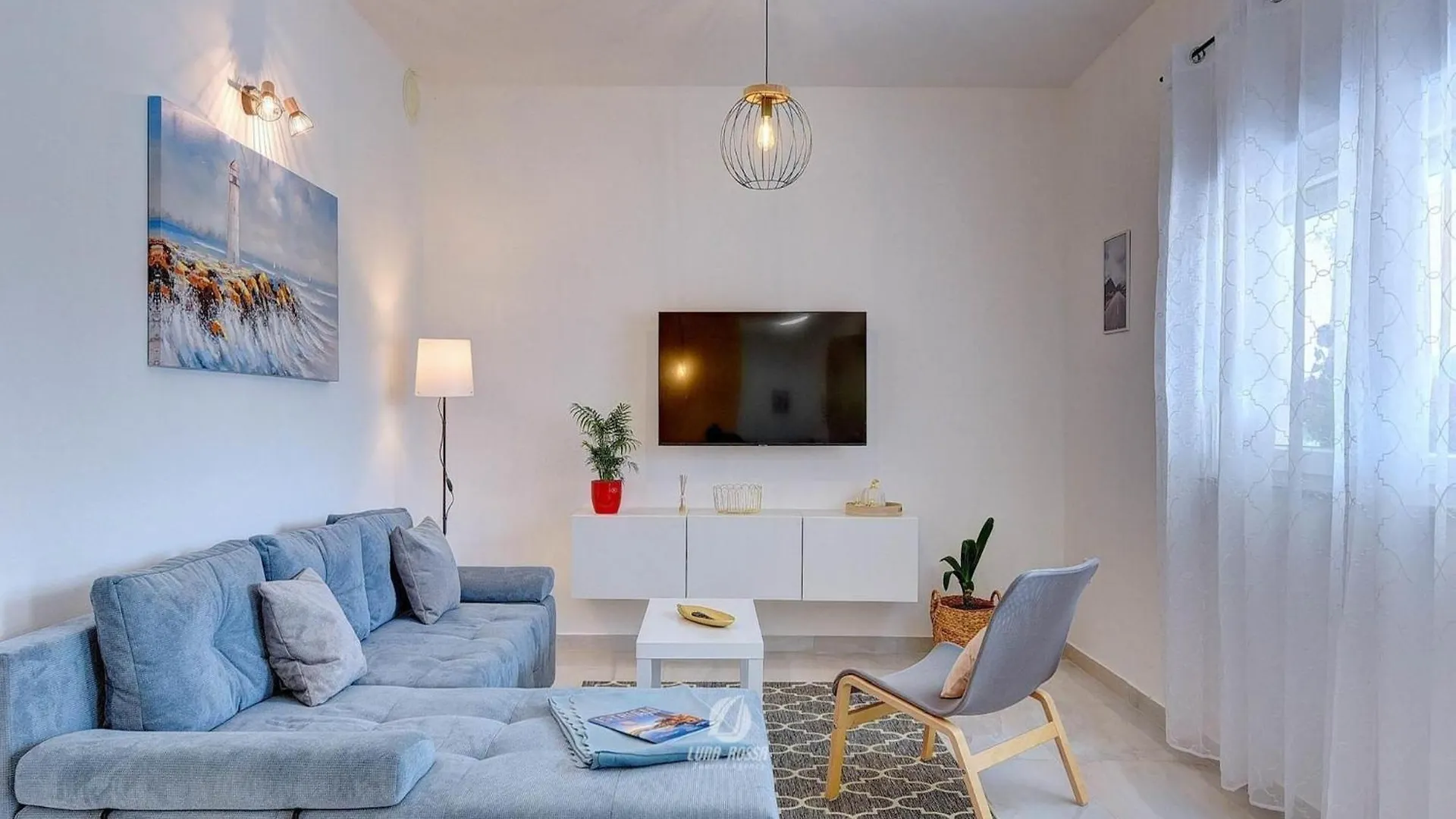 Spacious Home With Private Terrace And Garden Πούλα